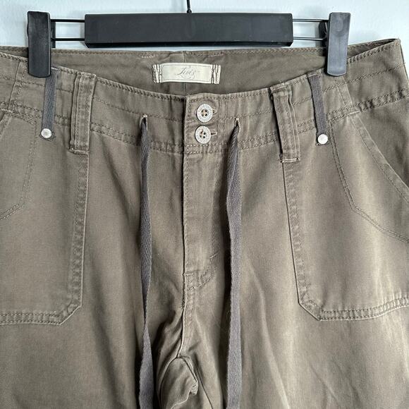 Levi's brown utility pants with cargo pockets size 8 - Picture 2 of 9